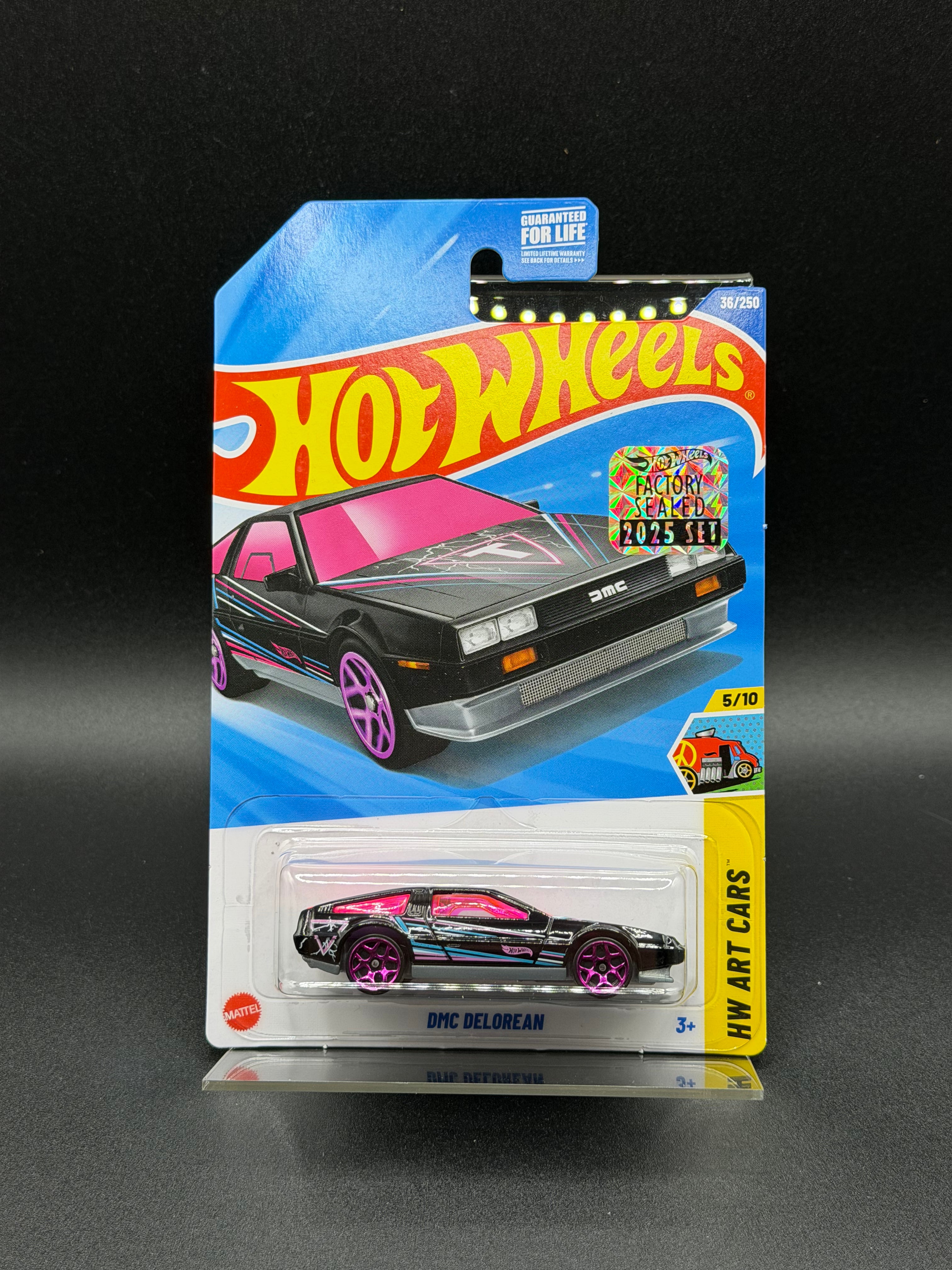 DMC DELOREAN FACTORY SEALED HOT WHEELS - HW ART CARS
