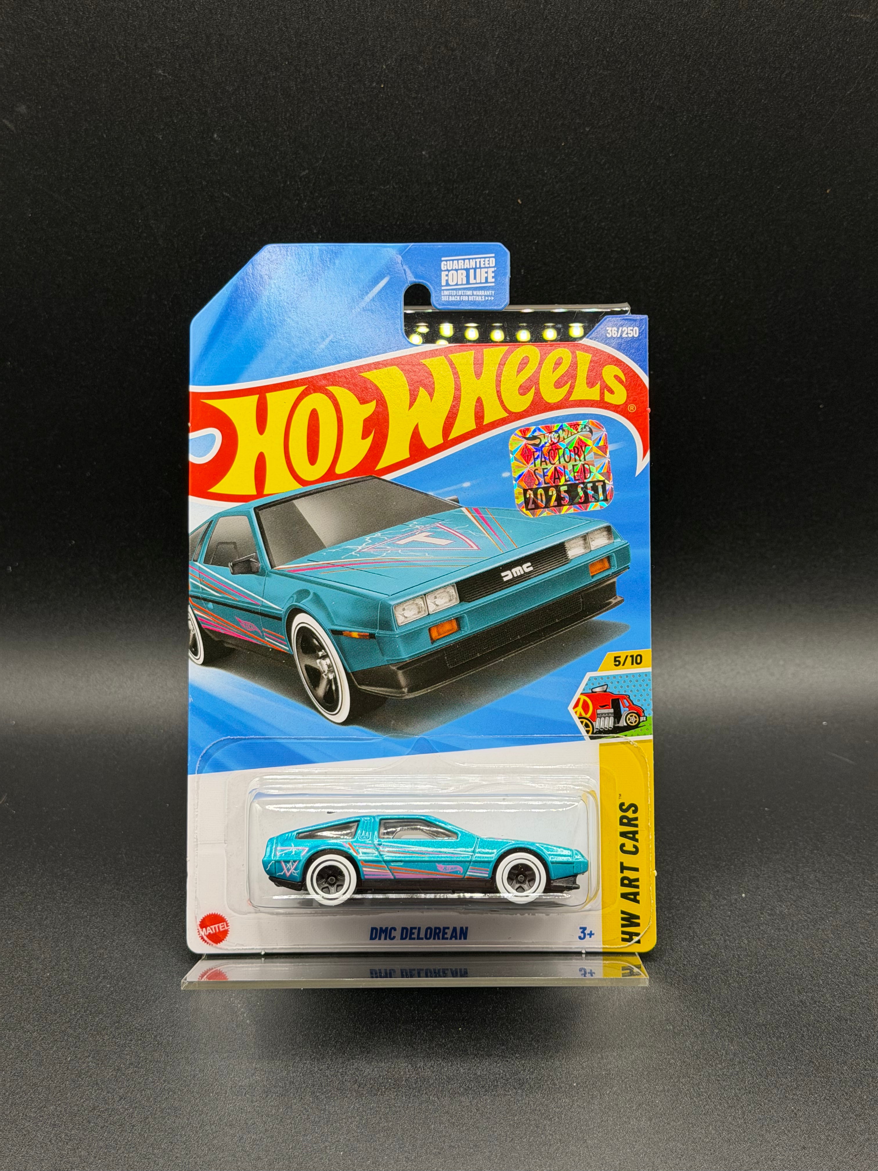 DMC DELOREAN FACTORY SEALED HOT WHEELS - HW ART CARS