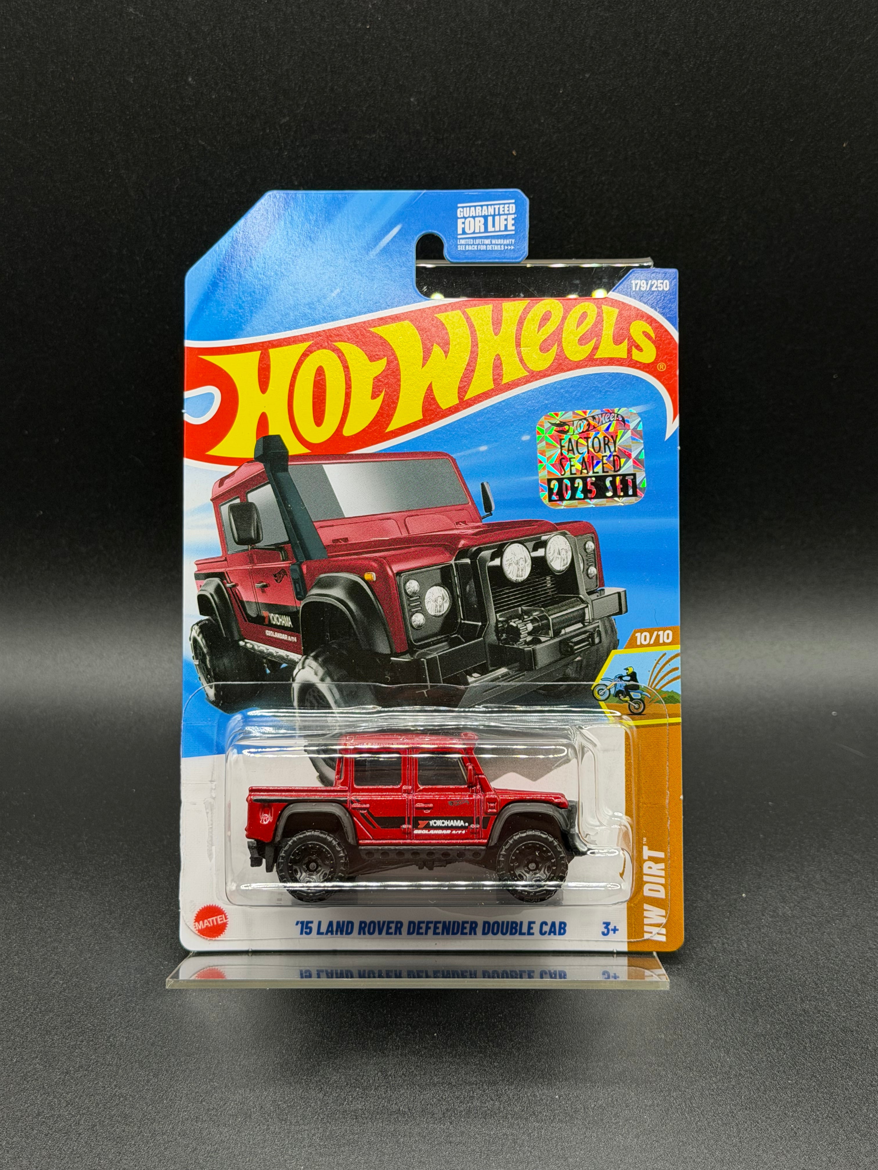 ‘15 LAND ROVER DEFENDER DOUBLE CAB 2025 FACTORY SEALED HOT WHEELS