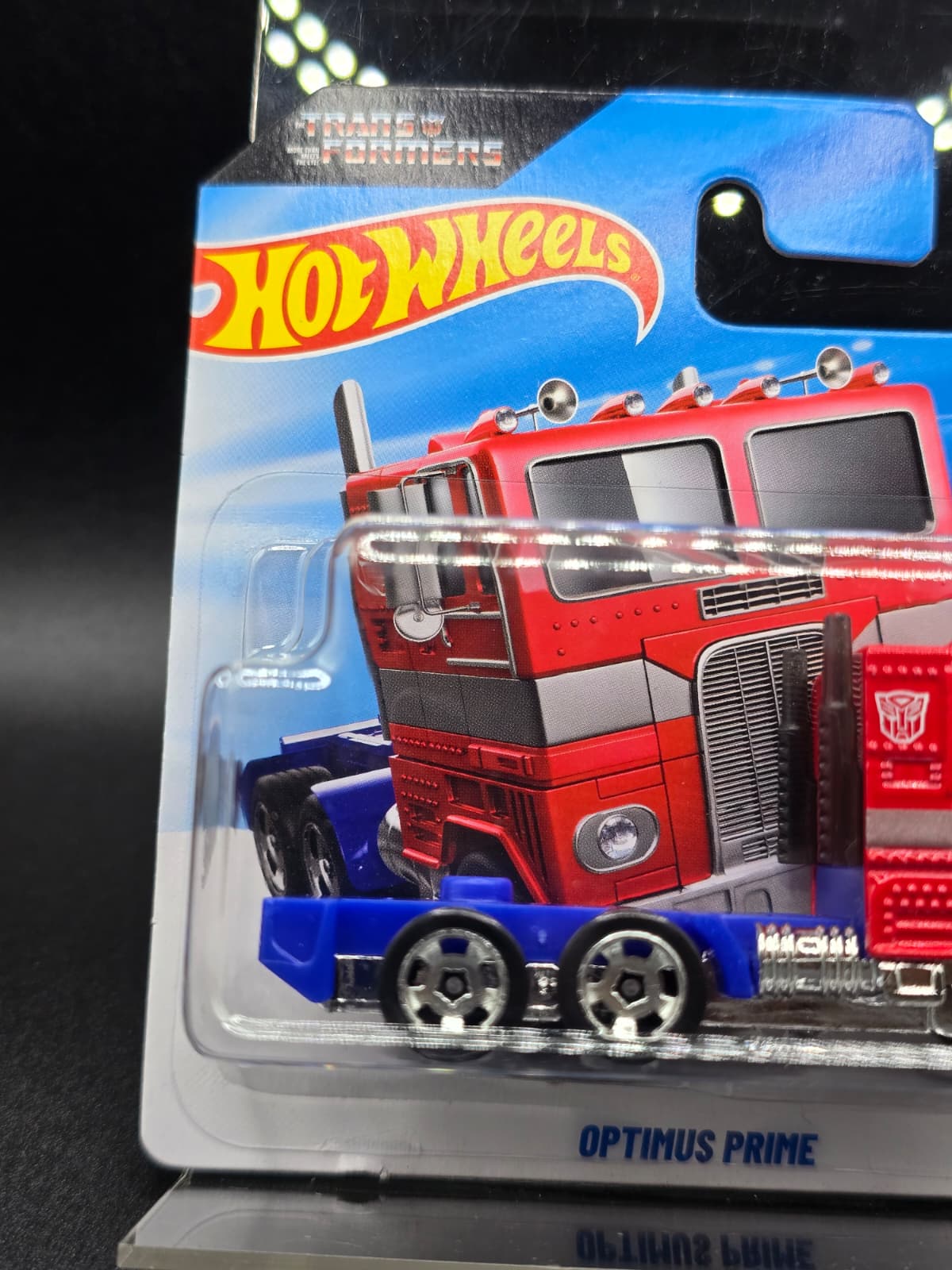 OPTIMUMS PRIME HOT WHEELS