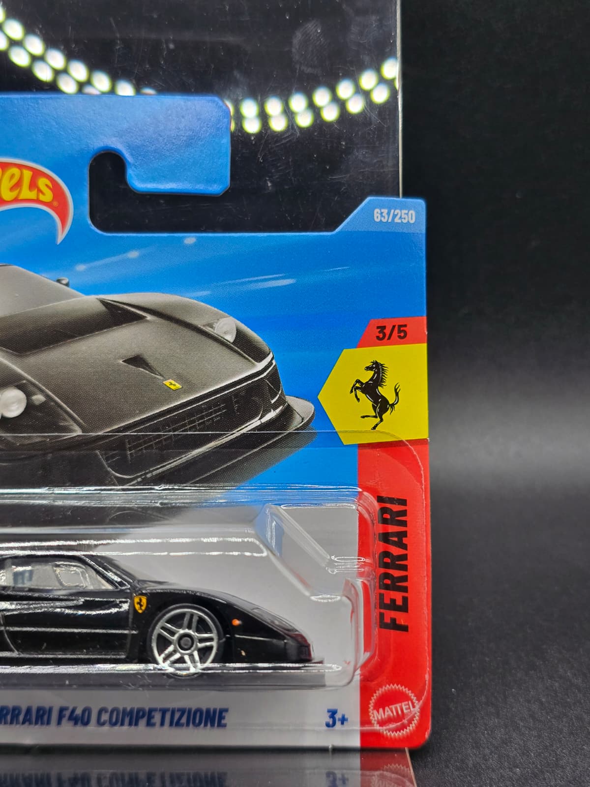 FERRARI F40 HOT WHEELS