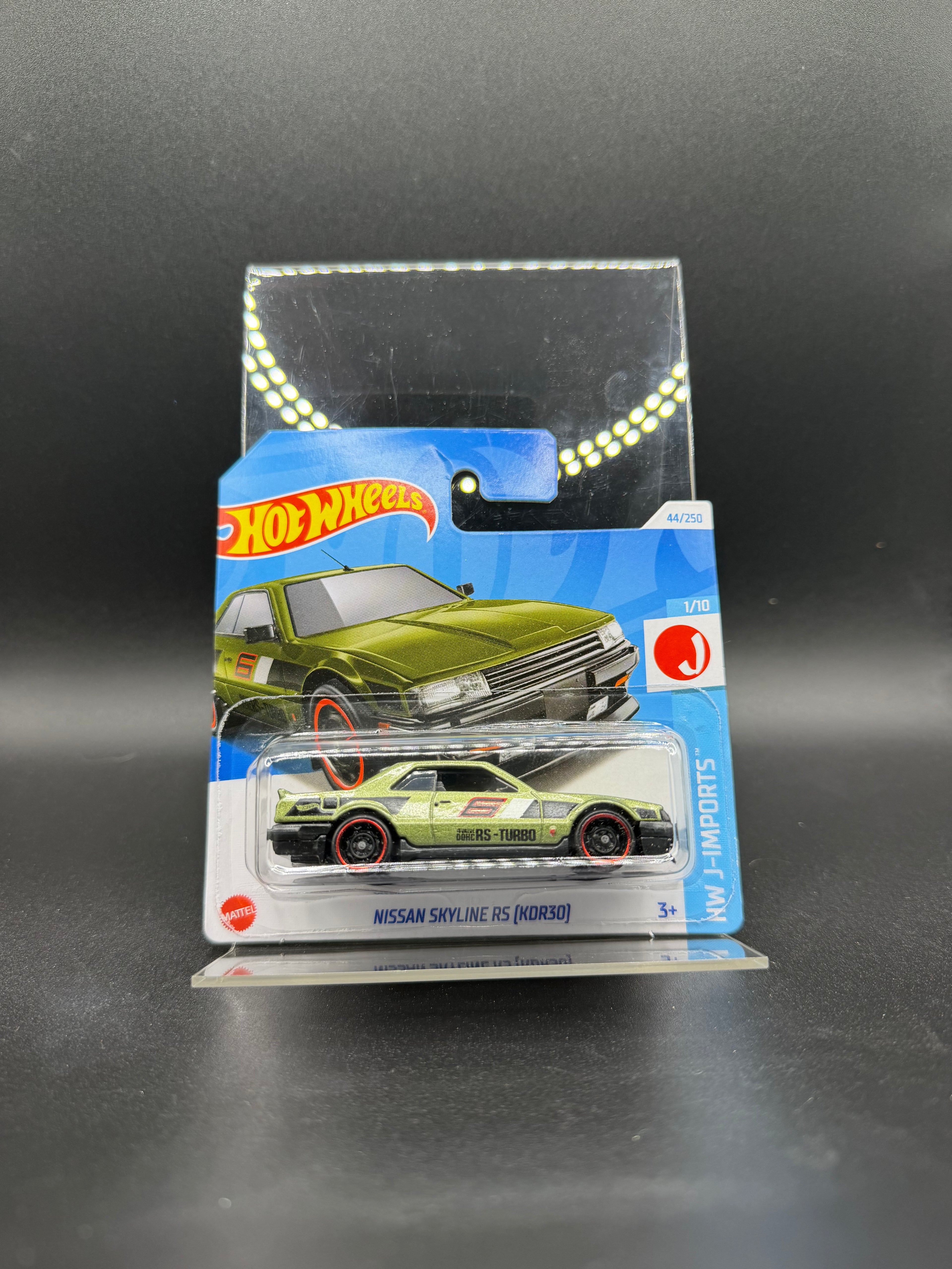 NISSAN SKYLINE RS (KOR30) HOT WHEELS